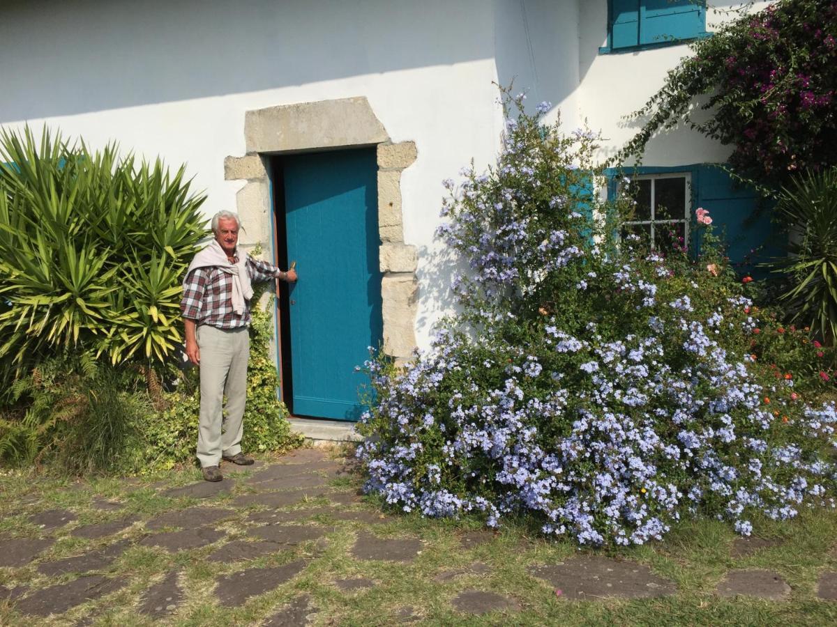 Irigoian Bed & Breakfast Bidart Bagian luar foto